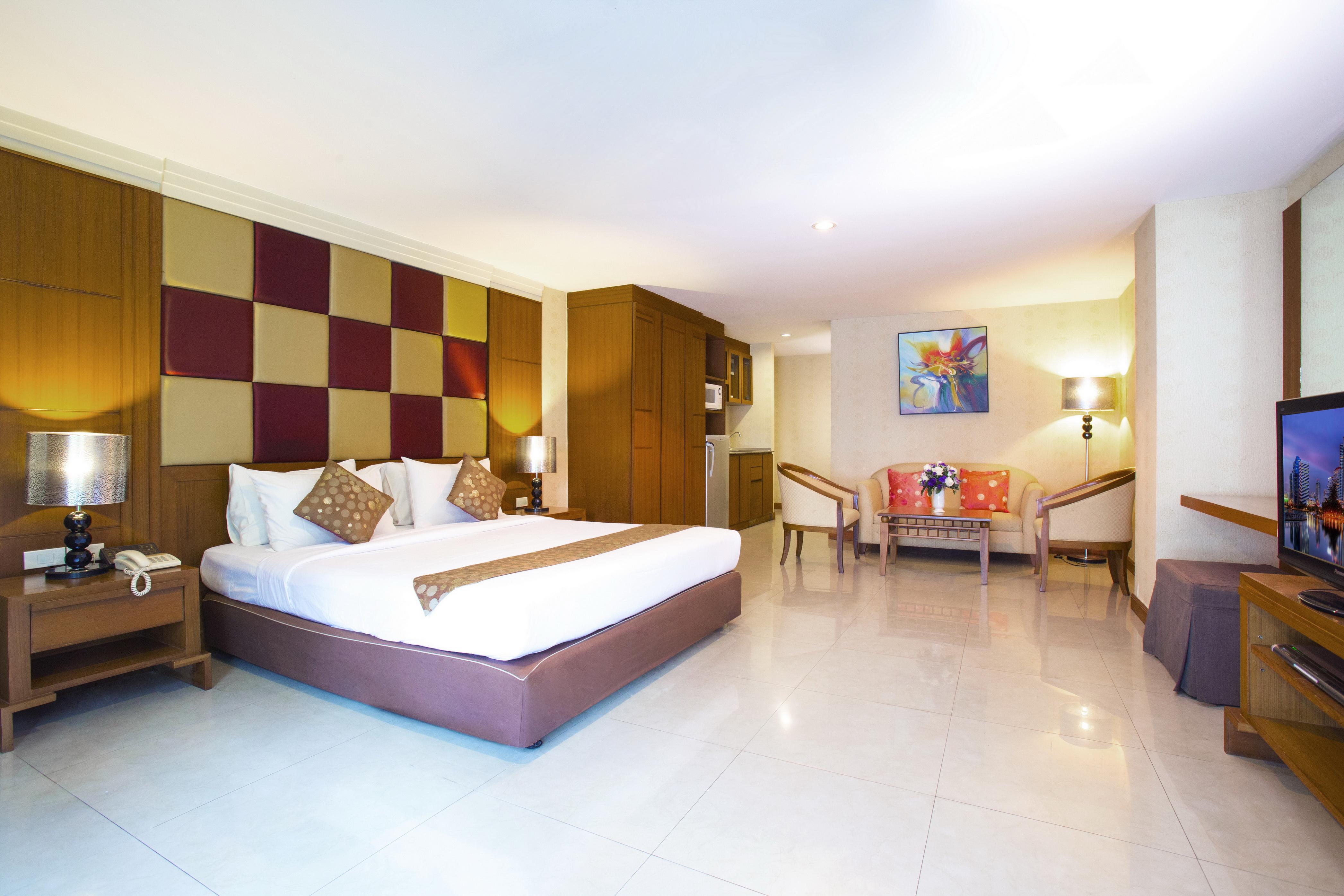 Bally Suite Sukhumvit Bangkok Exteriör bild