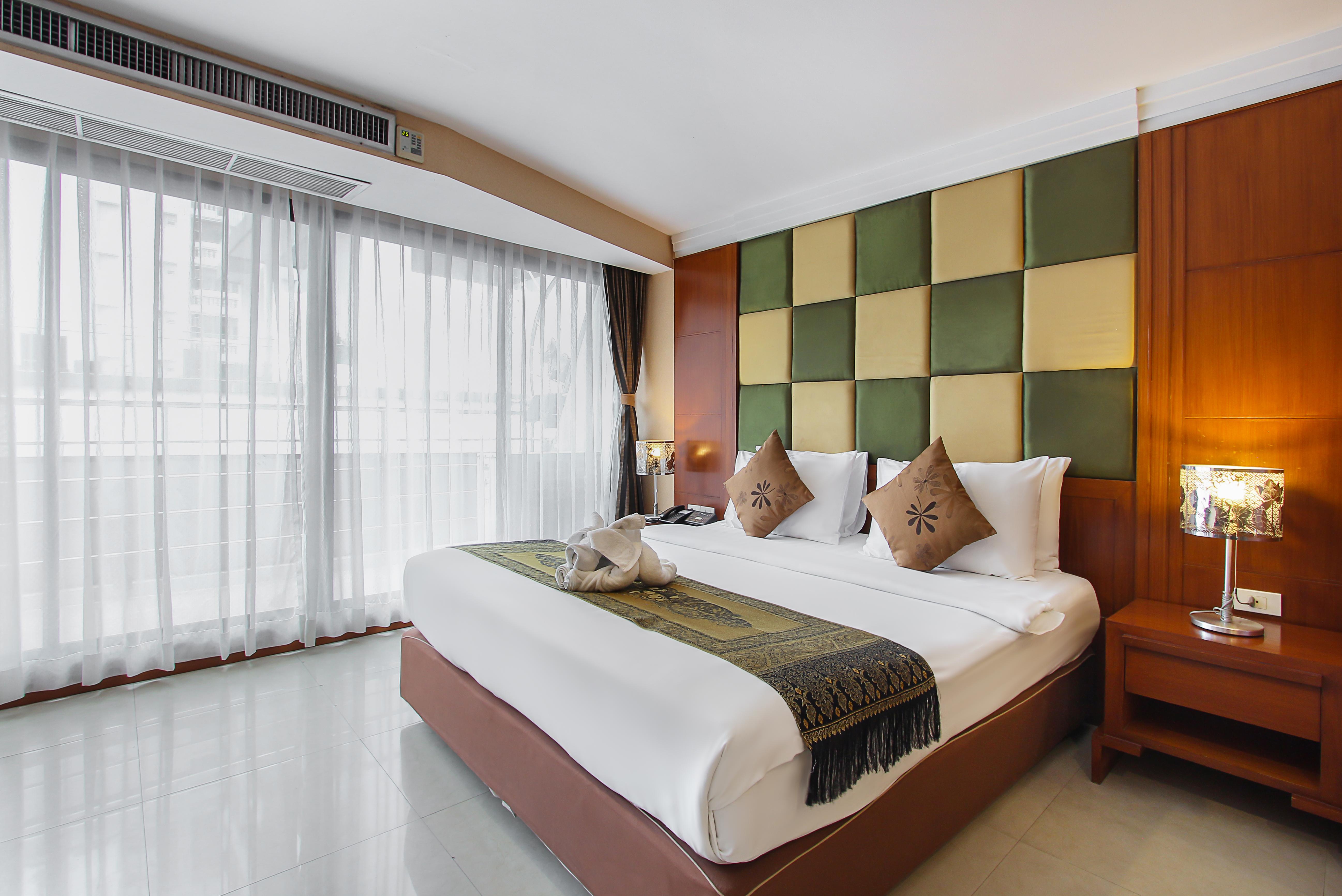 Bally Suite Sukhumvit Bangkok Exteriör bild
