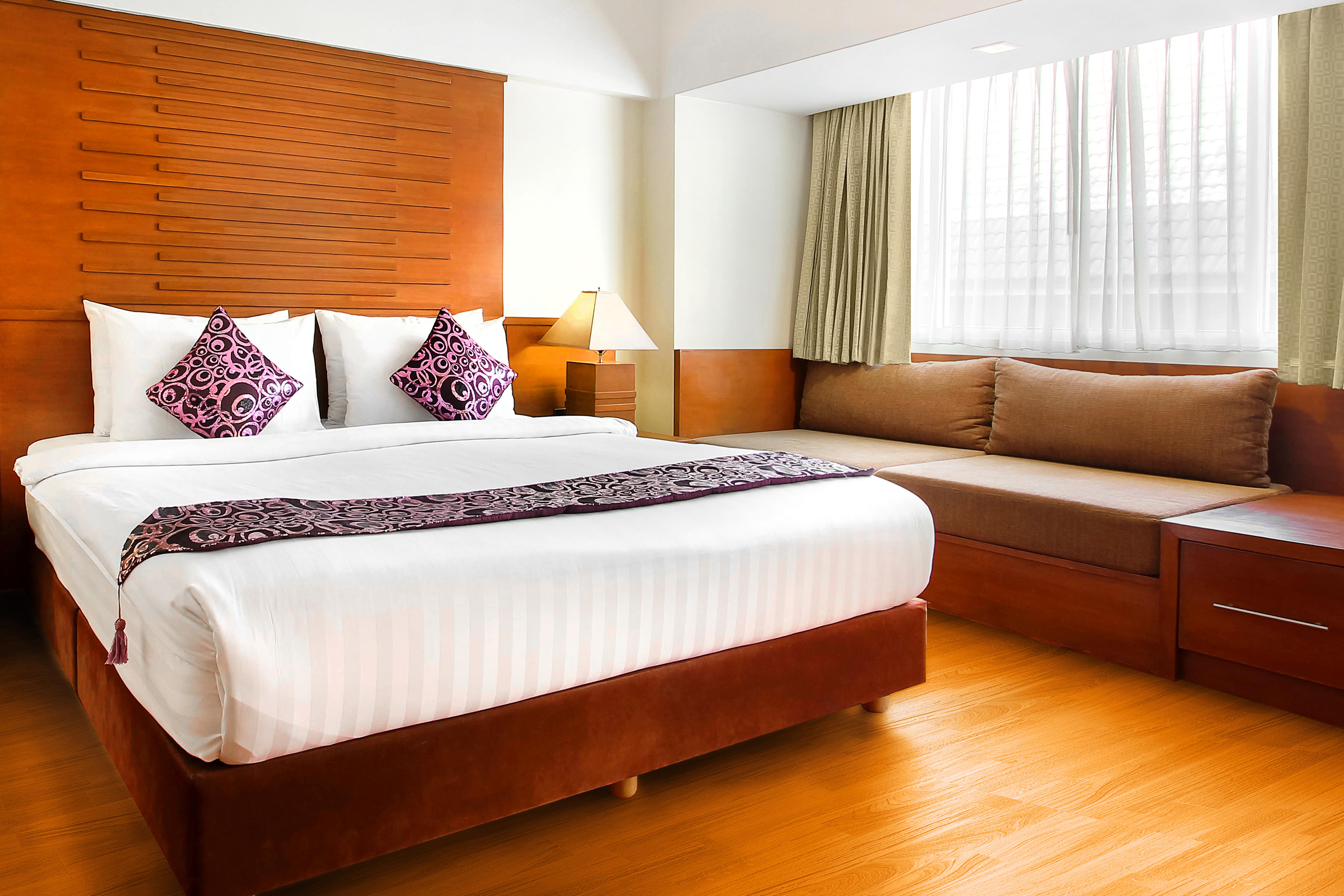 Bally Suite Sukhumvit Bangkok Exteriör bild